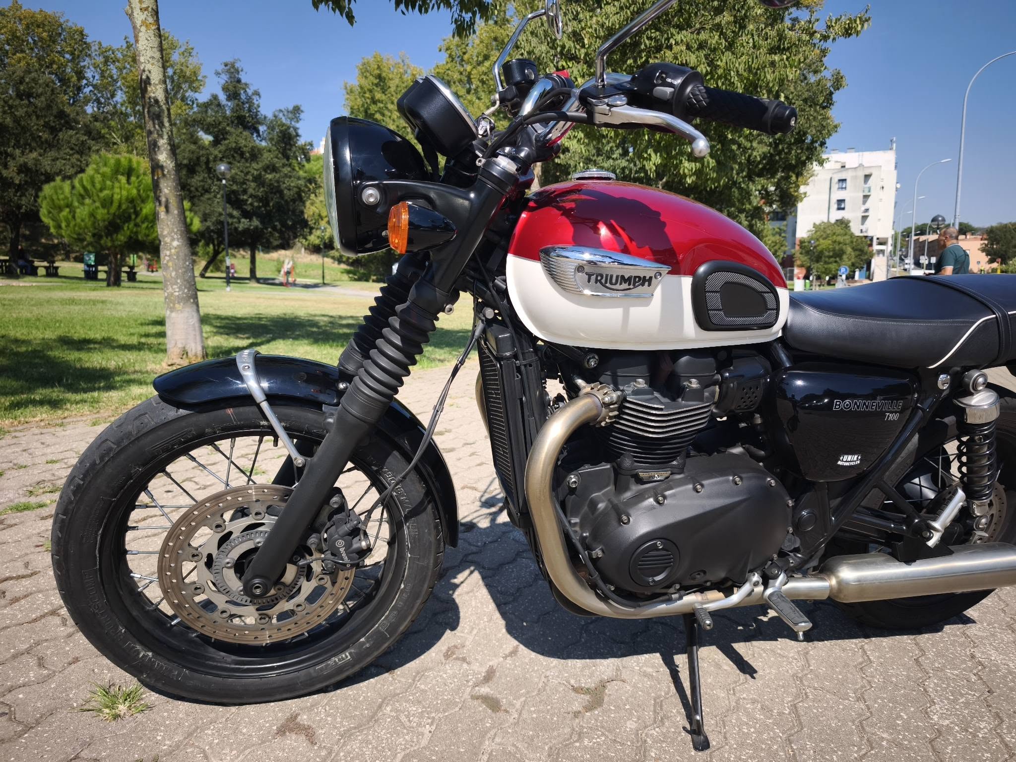 Triumph Bonneville T100